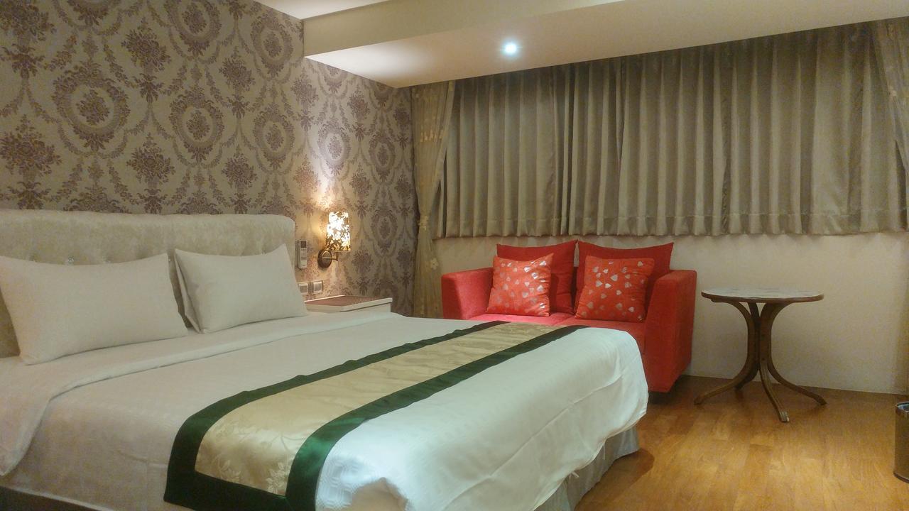 Left Bank 121 Hotel Tainan Eksteriør billede